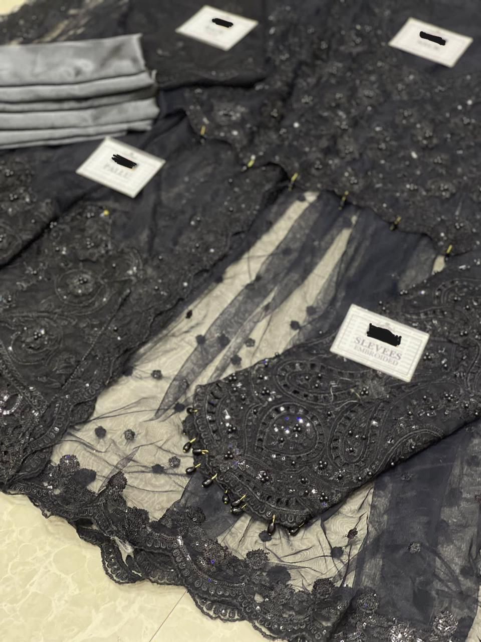 BLACK SAREE