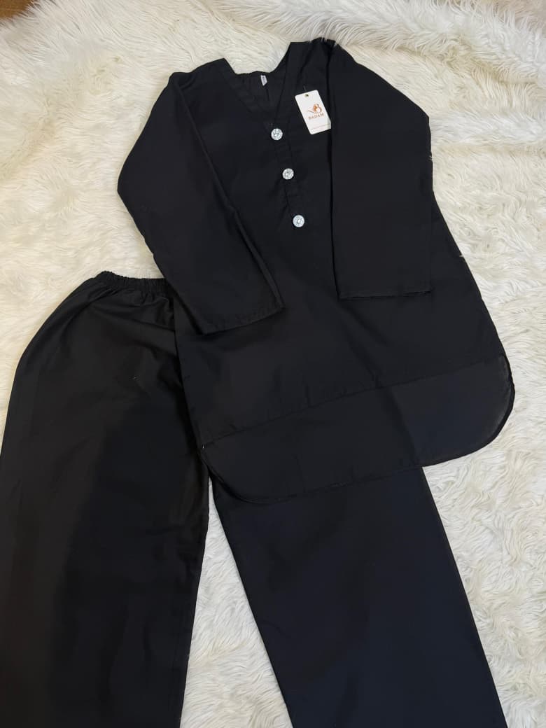 OBSIDIAN LUXE