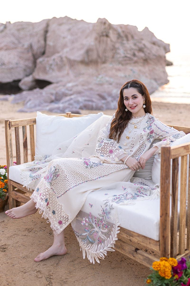 Elegant White Party Wear Dress