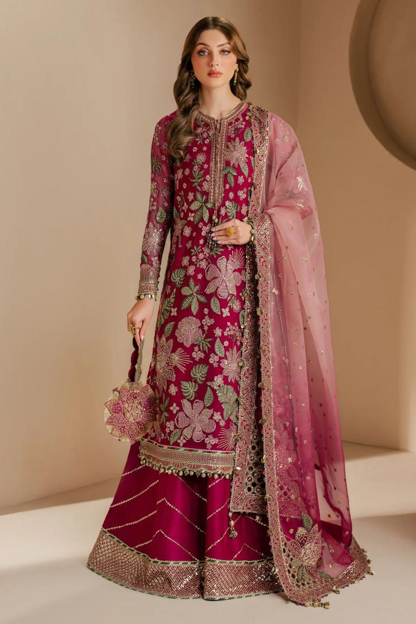 Luxury wedding dress